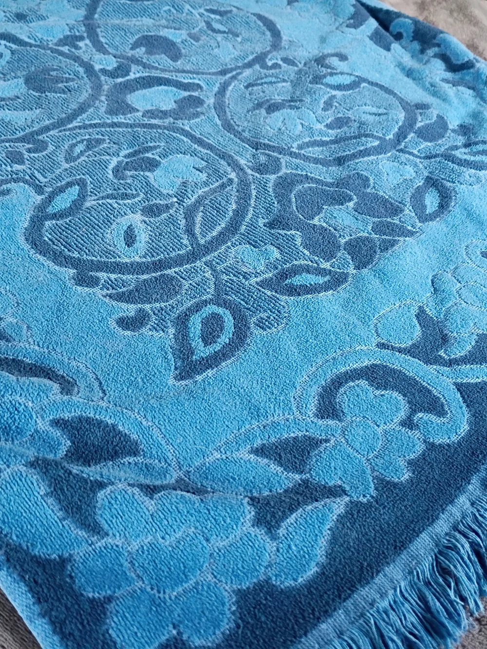 Vintage Sears Drylon Blue Sculpted Bath and Hand Towel Set